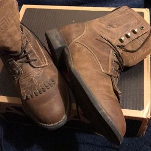 Ariat Heritage Lacer II Boots 7 1/2 medium.